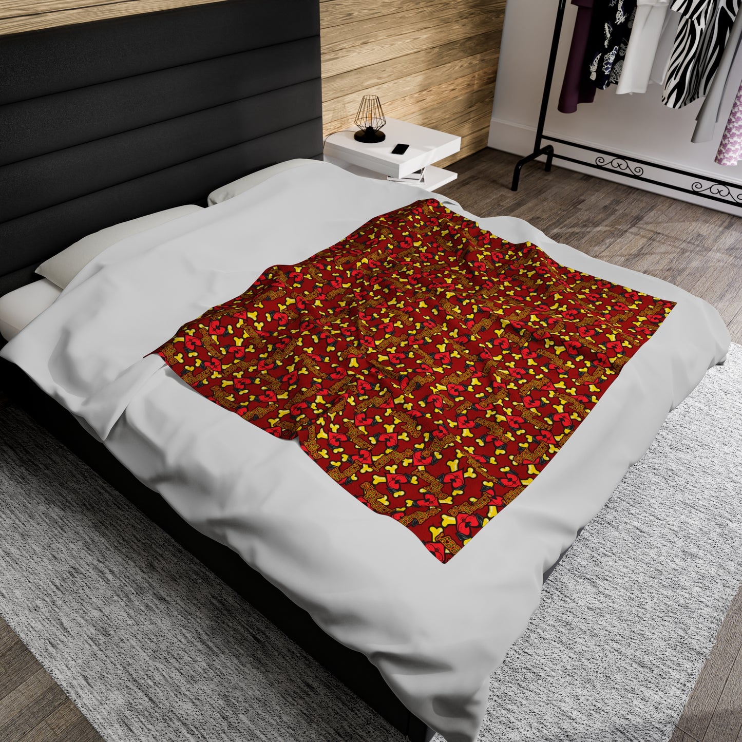 Stay Waggy! Velveteen Plush Blanket